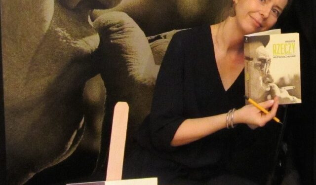 Sandomierz: Nowa książka o Iwaszkiewiczu.