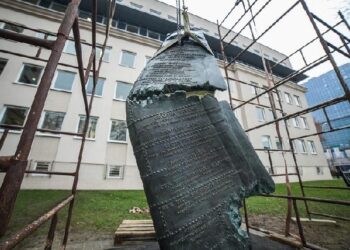 Podkarpacie: Pomnik  poświęcony ofiarom katastrofy