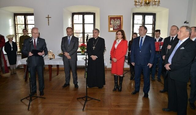 Sandomierz: Biskup na Boże Narodzenie.