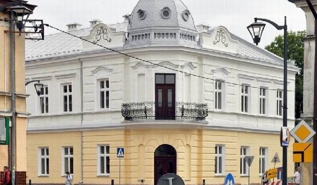 Mielec: Biblioteka nadal w Łojczykówce
