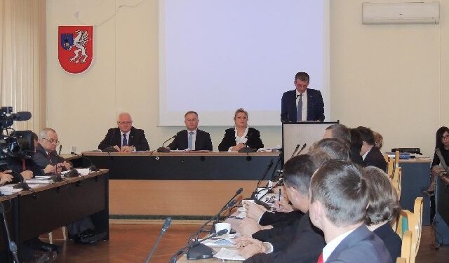 Mielec: Powiat ma budżet na 2016 rok.
