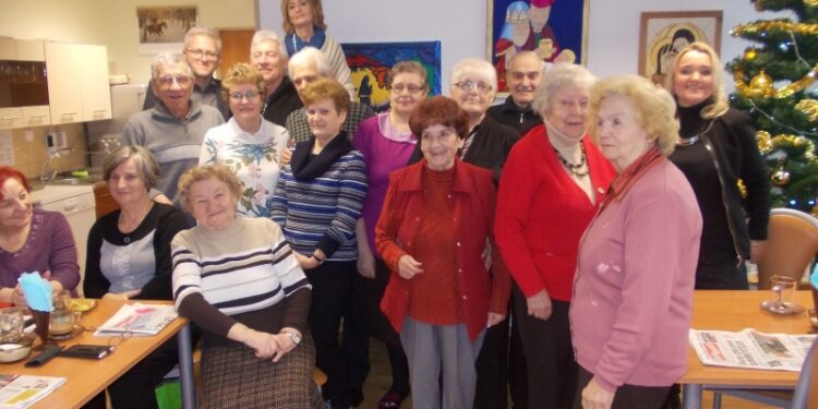 Tarnobrzeg. Seniorzy jadą  w niedziele do Jurka Owsiaka.