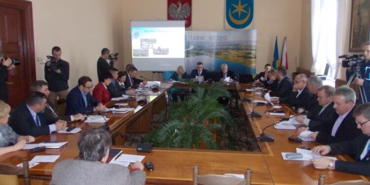 Tarnobrzeg. Opłaty za wodę i ścieki.