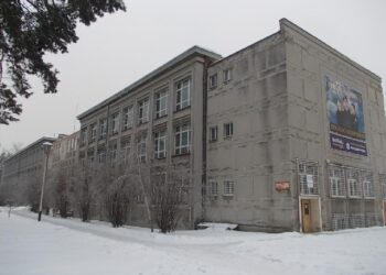 Stalowa Wola: W odzyskanej hali Sikorski zrobi prawdziwy warsztat dla