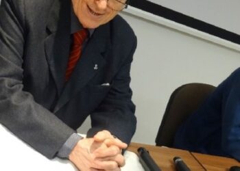 Stalowa Wola: Marian Drozdowski w swojej nowej książce o historii COP