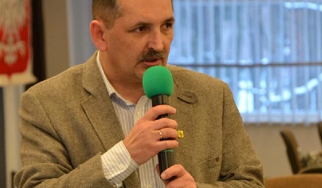 Nowa Dęba: Zygmunt Żołądź po 9 latach pracy rezygnuje z funkcji wiceburmistrza