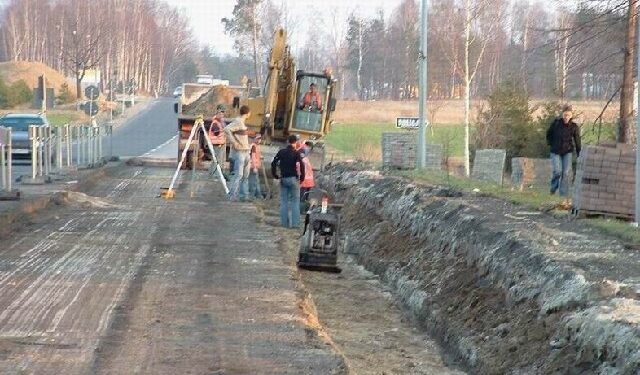 Cmolas: Wybudują nowe kilometry dróg