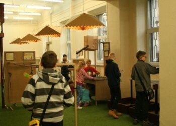 Stalowa Wola: Nauki dawne i niedawne