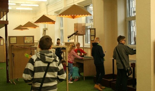 Stalowa Wola: Nauki dawne i niedawne