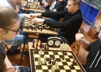 Sandomierz: Turniej szachowy w 'Katoliku'.