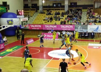 Tarnobrzeg: Koszykarze Siarki znowu przegrywają