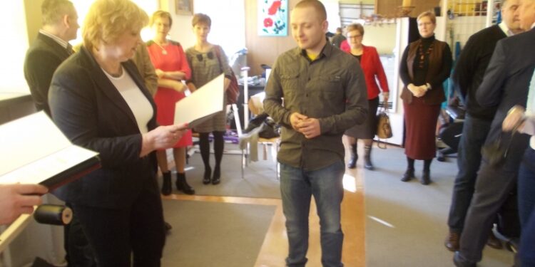 Tarnobrzeg. Dzięki wsparciu kibiców do WTZ trafił sprzęt rehabilitacyjny.