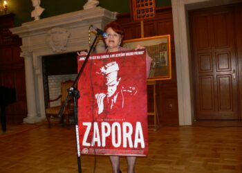Tarnobrzeg. Film  o Hieronimie Dekutowskim.