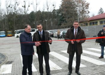 Tarnobrzeg. Dworzec autobusowy otwarty.