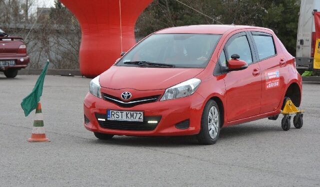 Stalowa Wola: Konkursowa Jazda Samochodem tylko dla kobiet