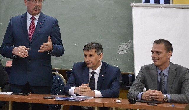 Nisko: Posłowie o ważnych zmianach i s-19.