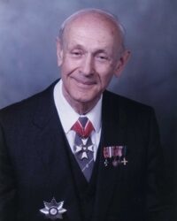 Region: Bohater, naukowiec, poeta – Zbigniew Kabata kończyłby dziś 92 lata.