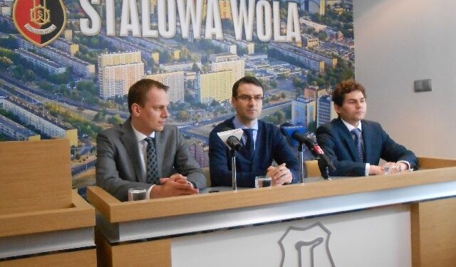 Stalowa Wola: O ważnych drogach i zbrojeniówce