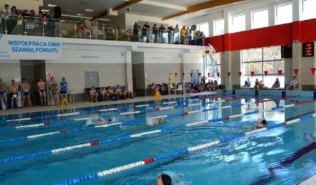 Pustków-Osiedle:  Pływanie i bieganie dla Papieża