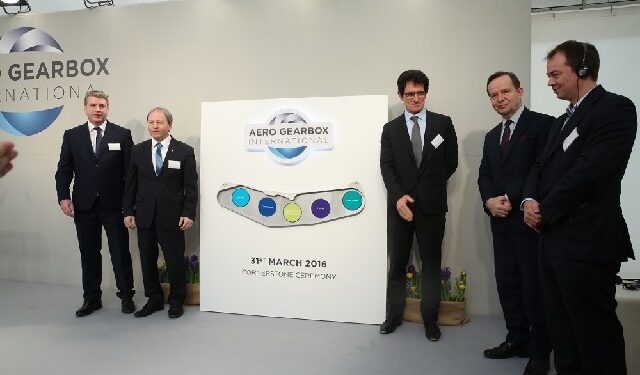 Ropczyce: Wmurowano kamień węgielny pod fabrykę w Ropczycach