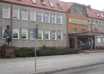 Stalowa Wola: Nowi-starzy dyrektorzy Staszka i Budowlanki