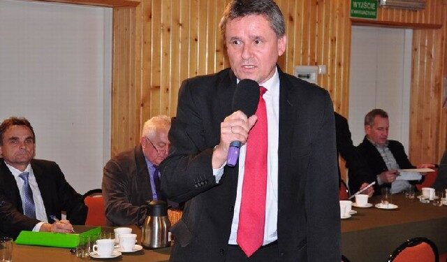 Kolbuszowa: Chcą hali sportowej