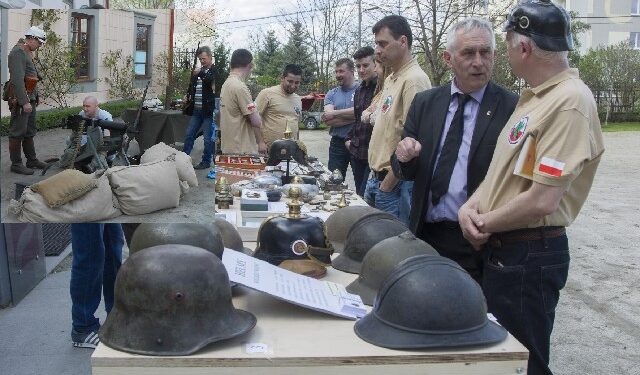 Stalowa Wola: W muzeum odkrywali pierwszowojenną historię Rozwadowa.