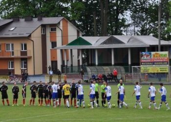 Kolbuszowa: Fundacja w długach