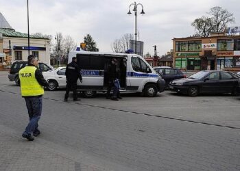 Kolbuszowa: Złapali wnuczka i policjanta
