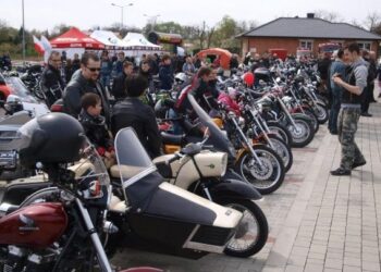 Stalowa Wola: 300 motocyklistów zainaugurowało sezon