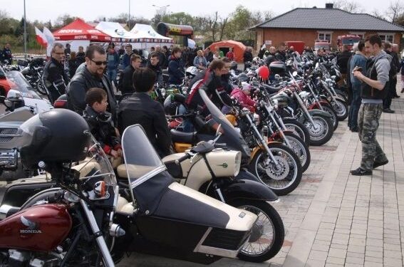 Stalowa Wola: 300 motocyklistów zainaugurowało sezon
