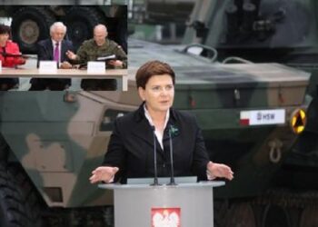Stalowa Wola: Podpisana umowa na RAK-a i KRAB-y przekazane wojsku w obecności Premier Szydło