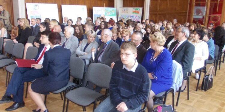 Tarnobrzeg. Podsumowano projekt ŚWIĘTE SŁOWA.