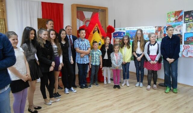 Stalowa Wola: Najlepsze prace plastyczne o pracy straży pożarnej wybrane