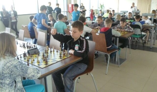 Stalowa Wola: Walczyli na szachownicy