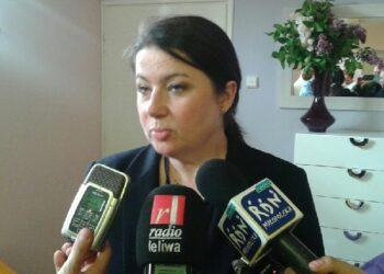 Mielec: Pierwsze rozmowy i pierwsze problemy