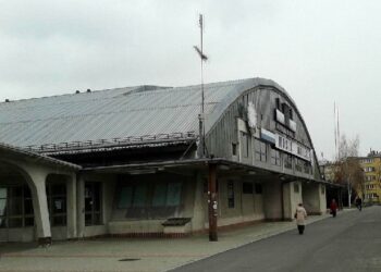 Mielec: Hala nie zostanie otwarta