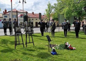 Kolbuszowa: Upamiętnili Jana i Stanisława Ozimków