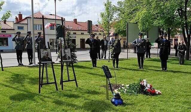 Kolbuszowa: Upamiętnili Jana i Stanisława Ozimków