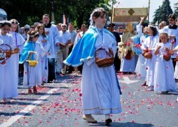 Sandomierz:  Uroczystość Bożego Ciała.