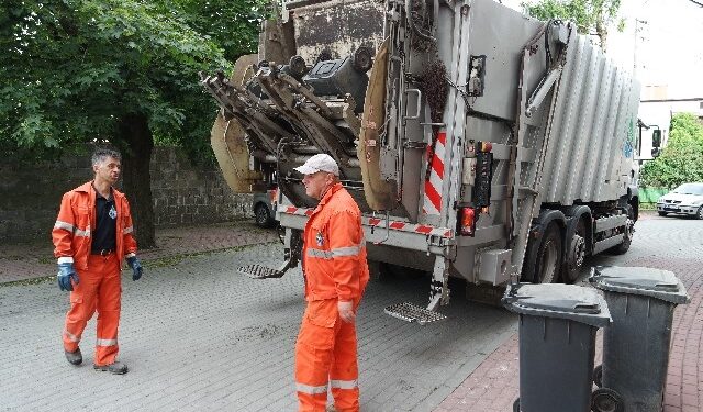 Mielec: Wielkie czyszczenie pojemników na odpady.