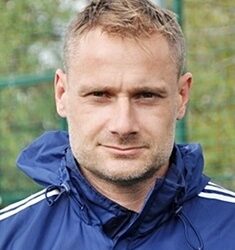 Mielec: Będzie dalej trenował bramkarzy 