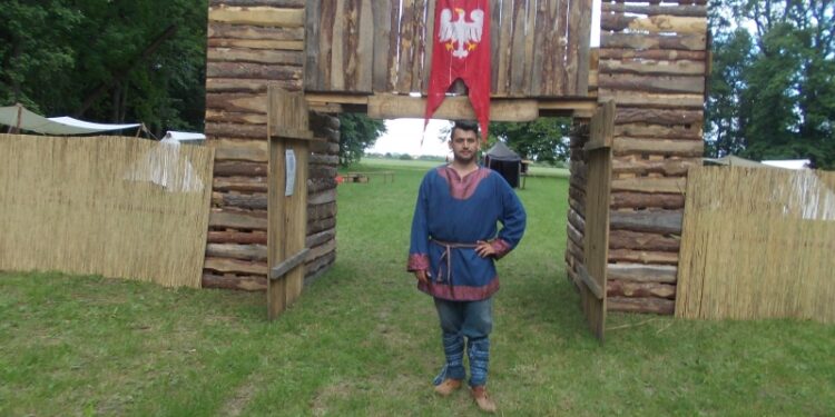 Tarnobrzeg. Zajrzyj do Piastowskiego Grodu.