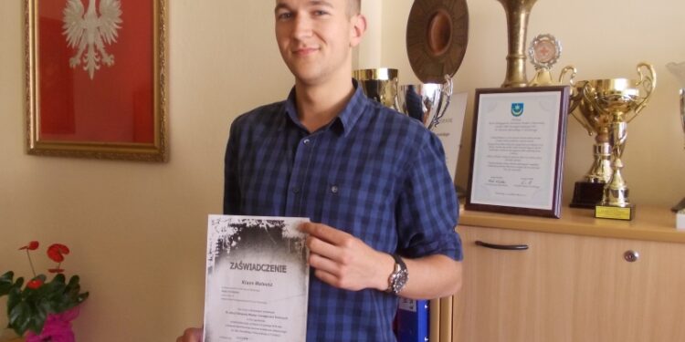 Tarnobrzeg. Uczeń ROLNIKA błysnął wiedzą o agrobiznesie. Mateusz Klann został laureatem ogólnopolskiej olimpiady.