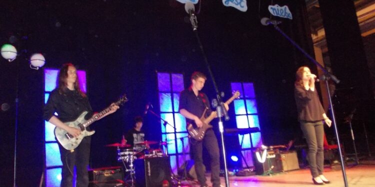 Tarnobrzeg. Koncert dla rodziny, która straciła dobytek w pożarze.