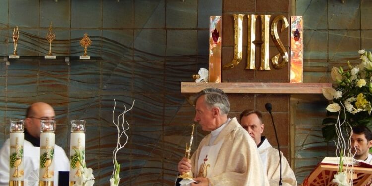 Tarnobrzeg. Nie żyje ksiądz prałat Michał Józefczyk.