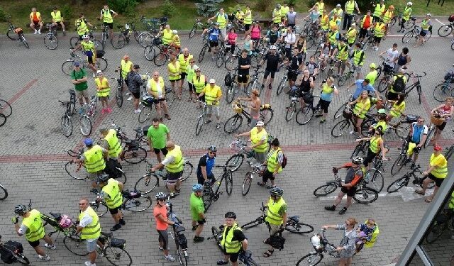 Stalowa Wola: Rodzinny Powiatowy Rajd Rowerowy z kompletem uczestników