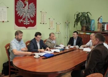 Przecław: Umowa na budowę oczyszczalni ścieków podpisana!