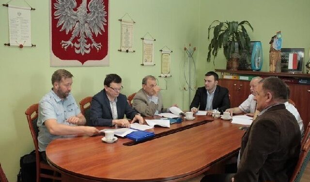 Przecław: Umowa na budowę oczyszczalni ścieków podpisana!