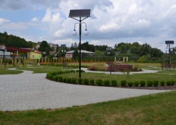 Samborzec: Lampy solarne w gminie.